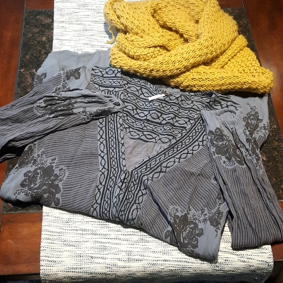 Free people XS flowy v-neck tunic with pockets - Picture 1 of 5